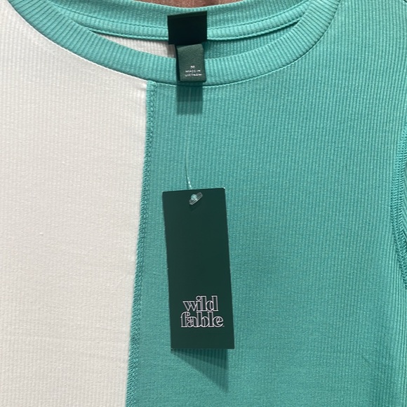 Wild Fable Long Sleeve - Picture 3 of 5